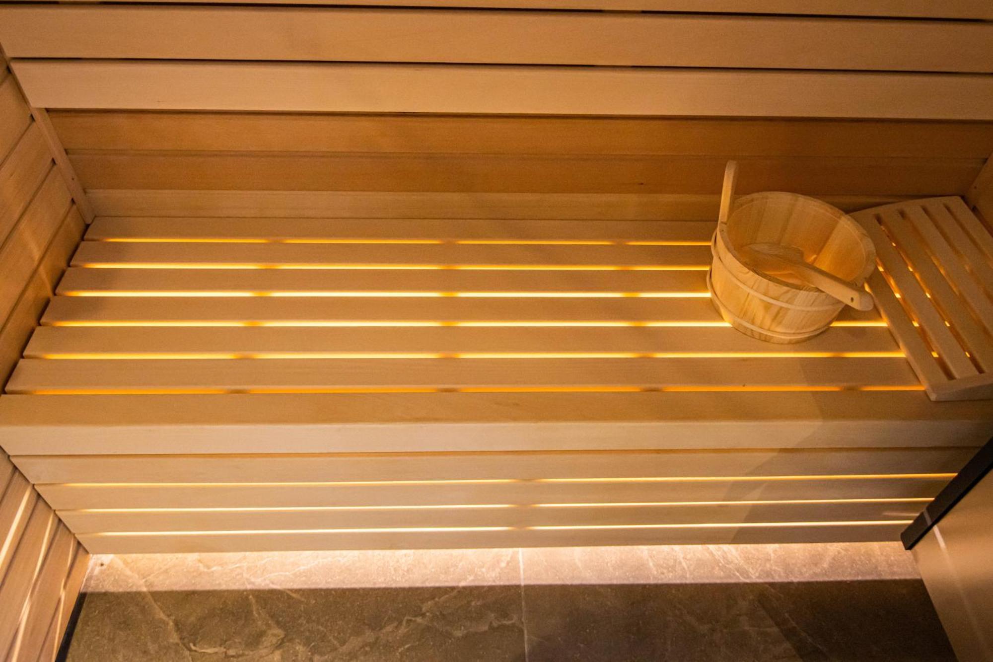 Chalet Cridola Dolomiti Experience Lorenzago Di Cadore Exterior photo